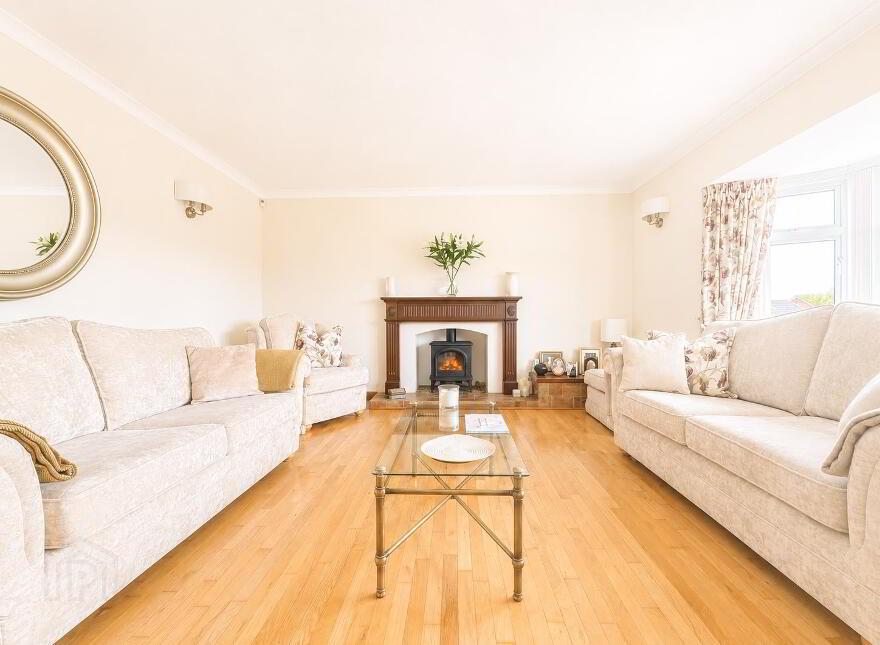 4 Berkeley Road, Carrickfergus, BT38 9DS