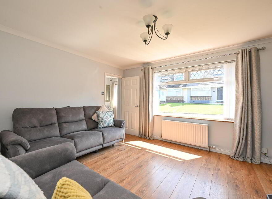 11 Stratford Gardens, Bangor, BT19 6ZH