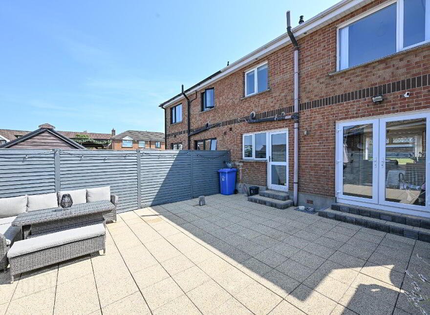 11 Stratford Gardens, Bangor, BT19 6ZH