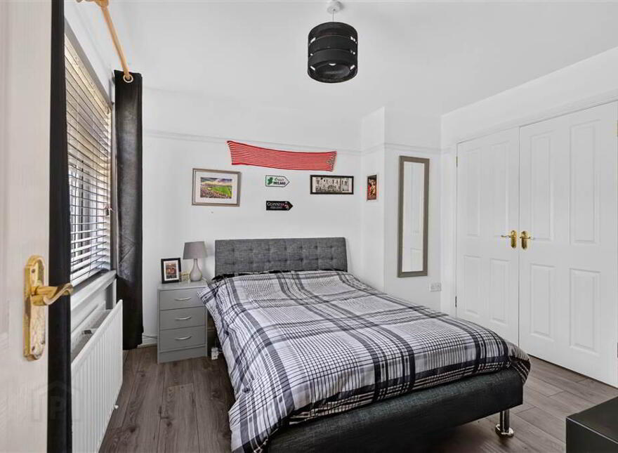 10 Baronscourt Gardens, Carryduff, Belfast, BT8 8EW