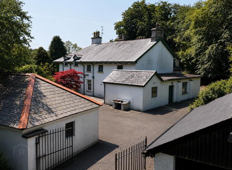 Loughmacrory Lodge, Loughmacrory Road, Loughmacrory, Omagh, BT79 9LG