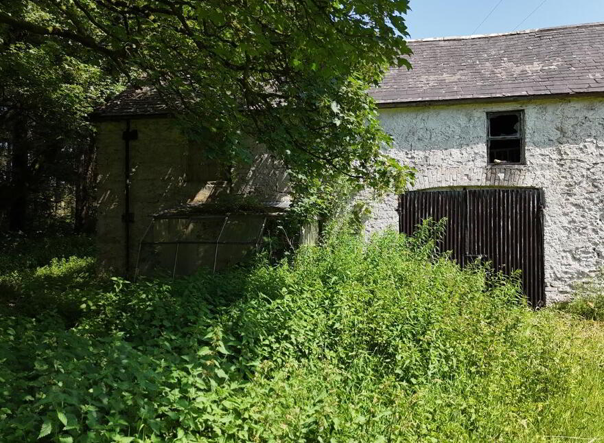 Loughmacrory Lodge, Loughmacrory Road, Loughmacrory, Omagh, BT79 9LG