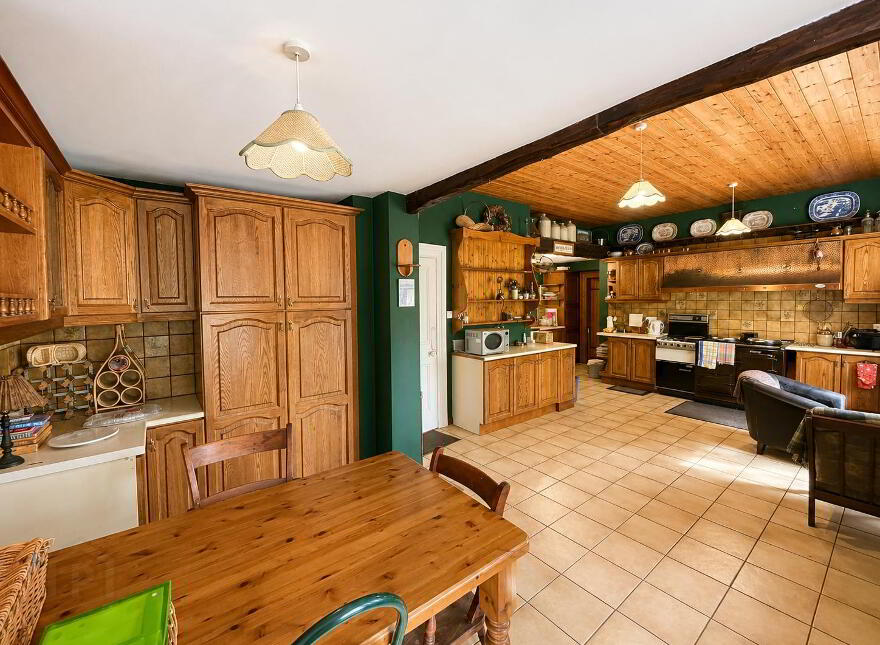Loughmacrory Lodge, Loughmacrory Road, Loughmacrory, Omagh, BT79 9LG