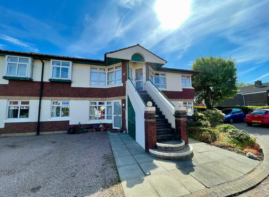 22 Cregagh Court, Belfast, BT6 9PS
