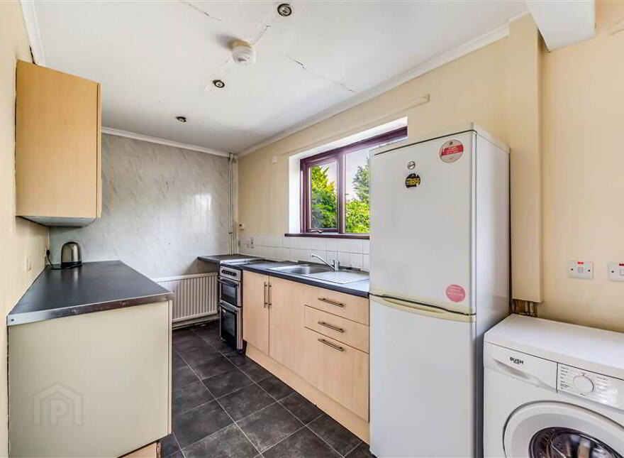 6 Kinbane Way, Finaghy, Belfast, BT10 0DN