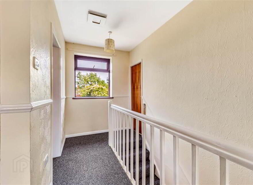 6 Kinbane Way, Finaghy, Belfast, BT10 0DN