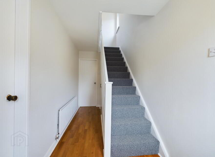 8 Hampton Parade, Sunnyside Street, Belfast, BT7 3EQ