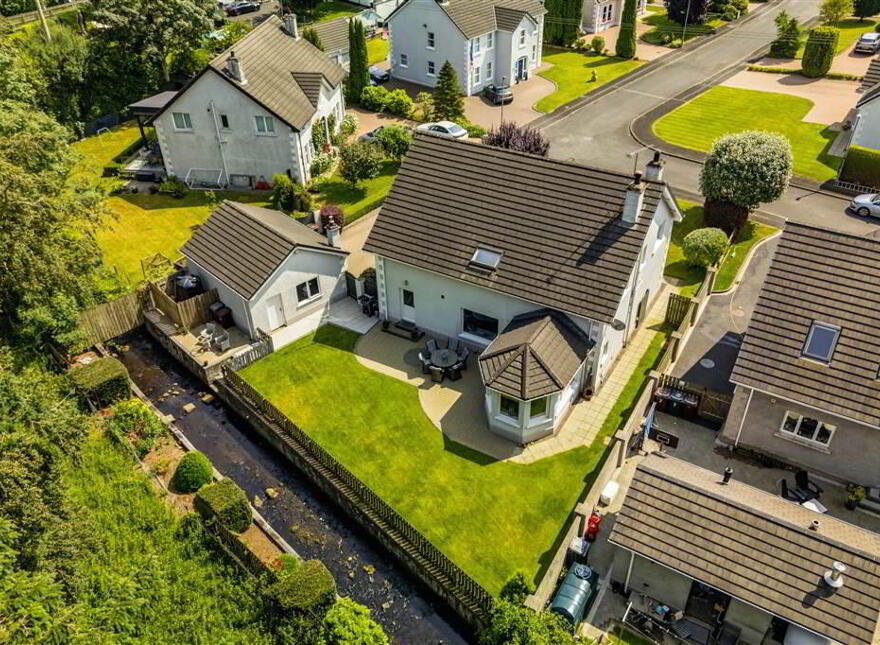 6 Fairfield, Gracehill, Ballymena, BT42 1FF
