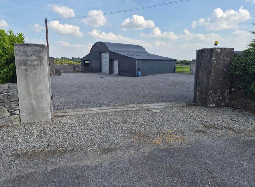 Commercial Yard & Outbuildings, Claregalway, H91W13C