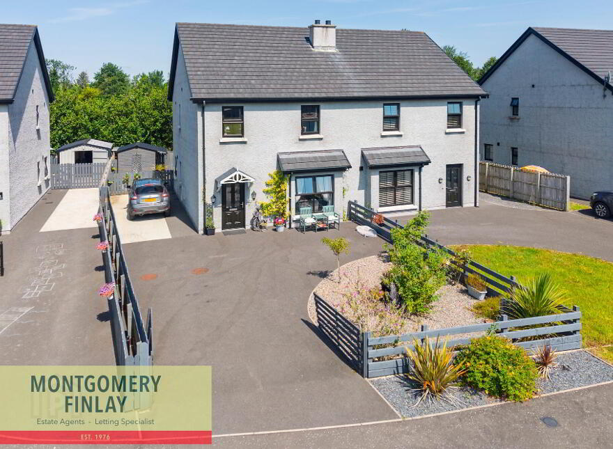 4 Cahore Meadows, Enniskillen, Ederney, BT93 0FE