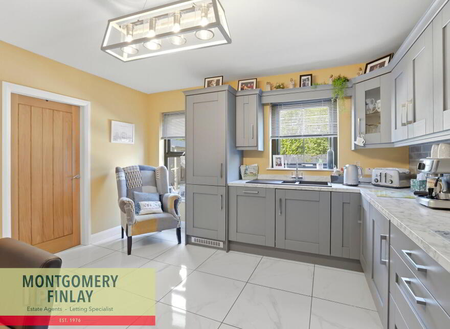 4 Cahore Meadows, Enniskillen, Ederney, BT93 0FE