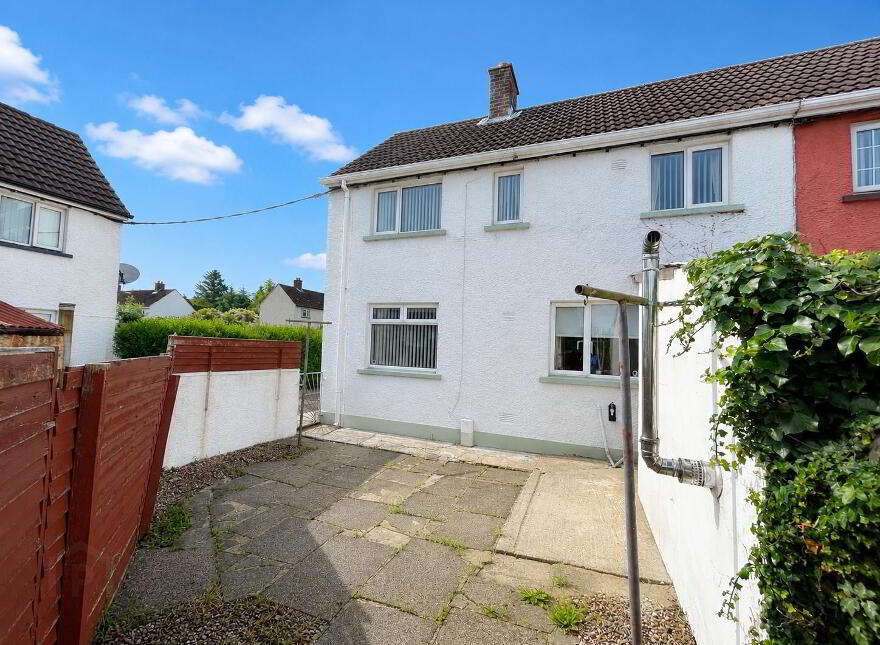 8 Orr Park, Newtownstewart, Omagh, BT78 4BH
