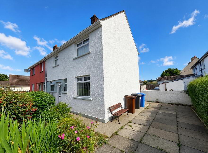 8 Orr Park, Newtownstewart, Omagh, BT78 4BH
