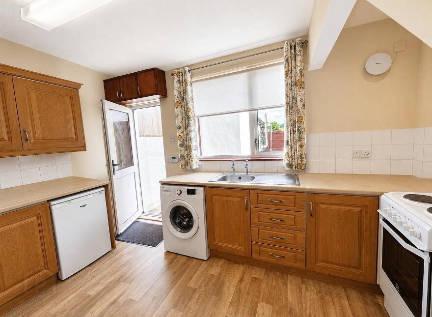 8 Orr Park, Newtownstewart, Omagh, BT78 4BH