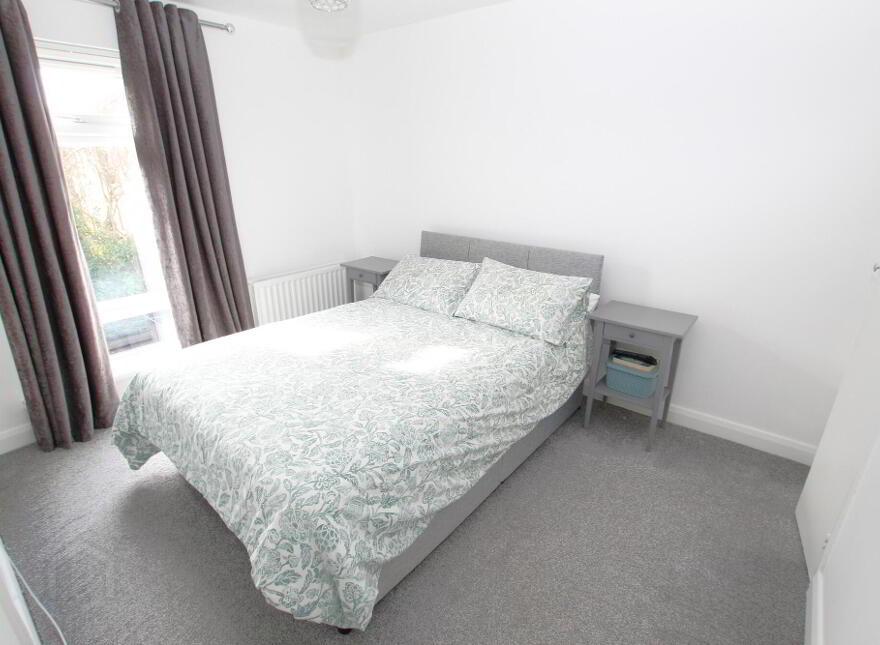 18 Glenoak Gardens, Crumlin, BT29 4ET
