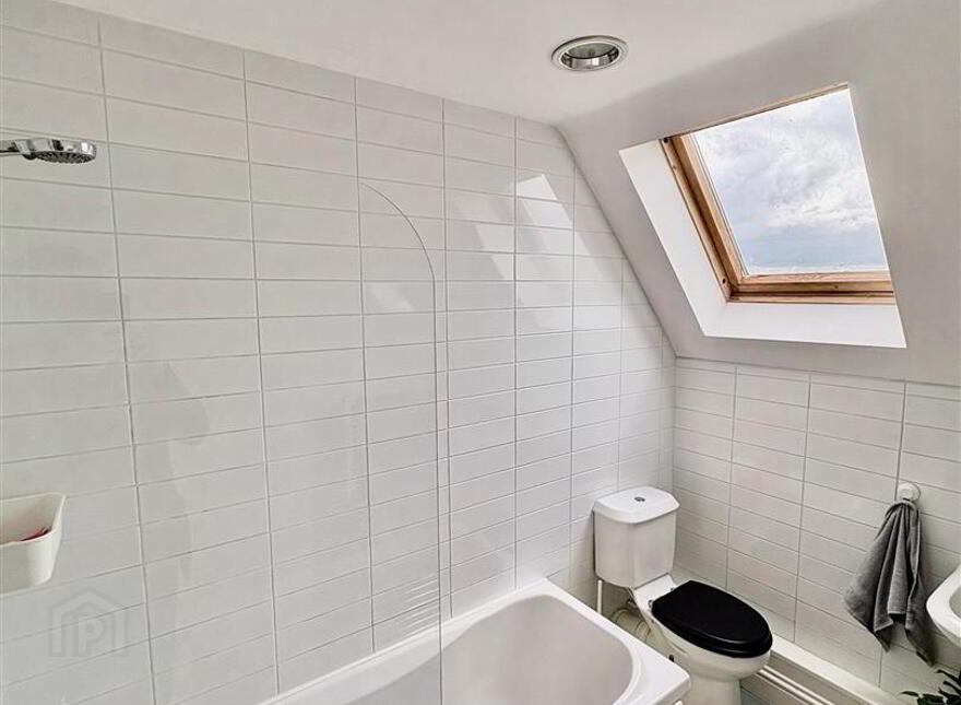 Apt 30 Grafton Court, 85 Kings Road, Belfast, BT5 7BU