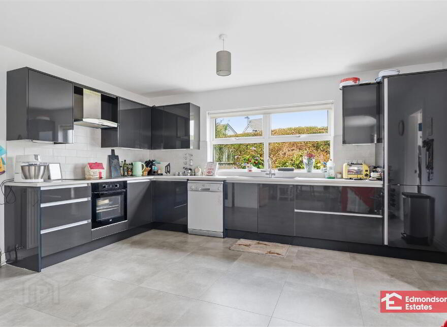 29 Woodcroft Heights, Galgorm, Ballymena, BT42 1GF