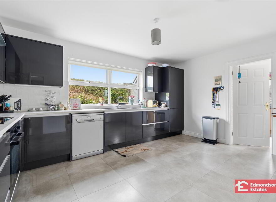 29 Woodcroft Heights, Galgorm, Ballymena, BT42 1GF
