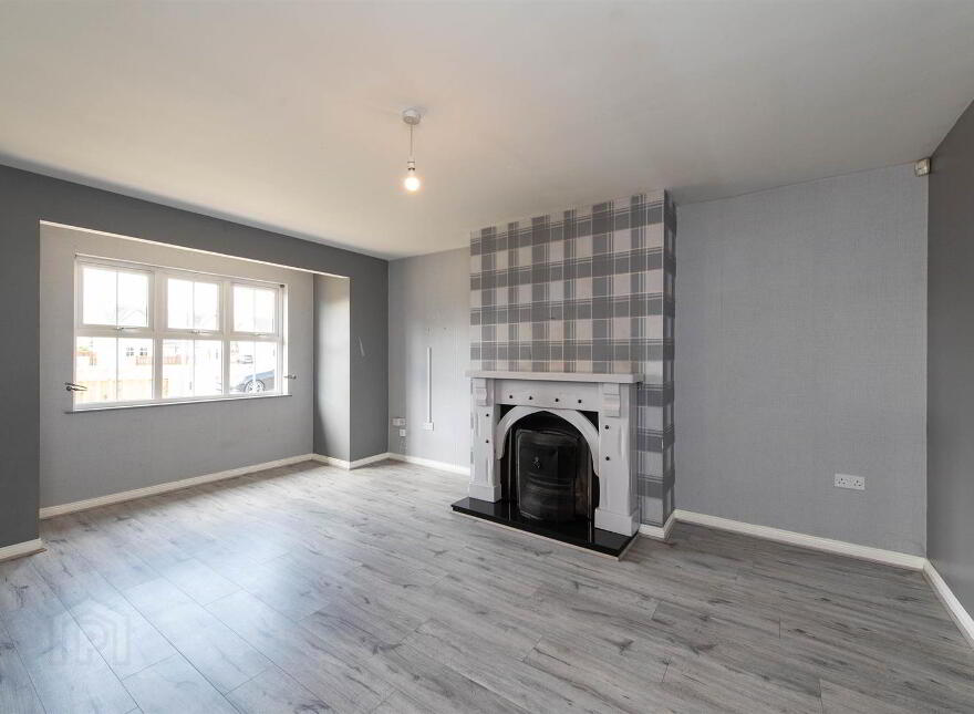 9 The Links, Ballykinler, Downpatrick, BT30 8FE