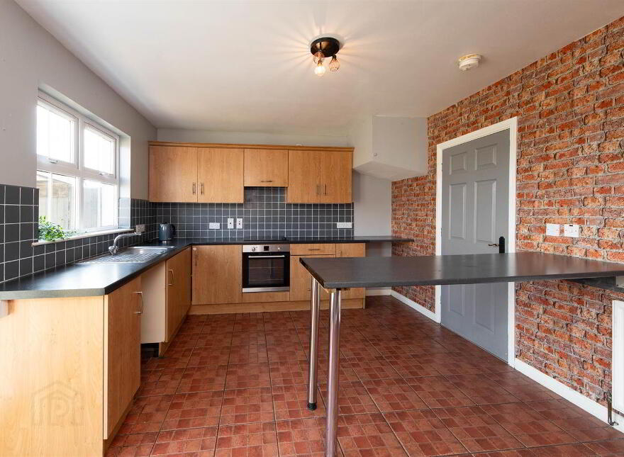 9 The Links, Ballykinler, Downpatrick, BT30 8FE