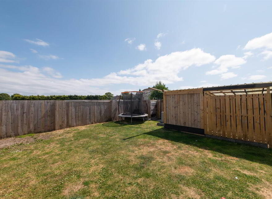 9 The Links, Ballykinler, Downpatrick, BT30 8FE