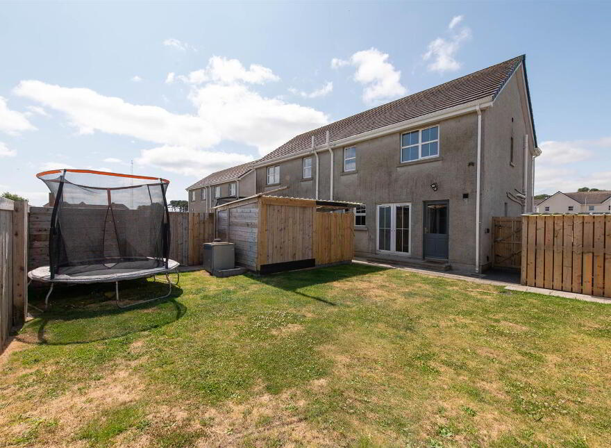 9 The Links, Ballykinler, Downpatrick, BT30 8FE