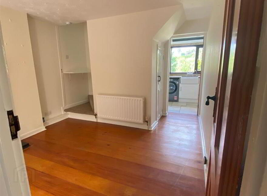 6 Mossvale Road, Dromore, BT25 1DQ