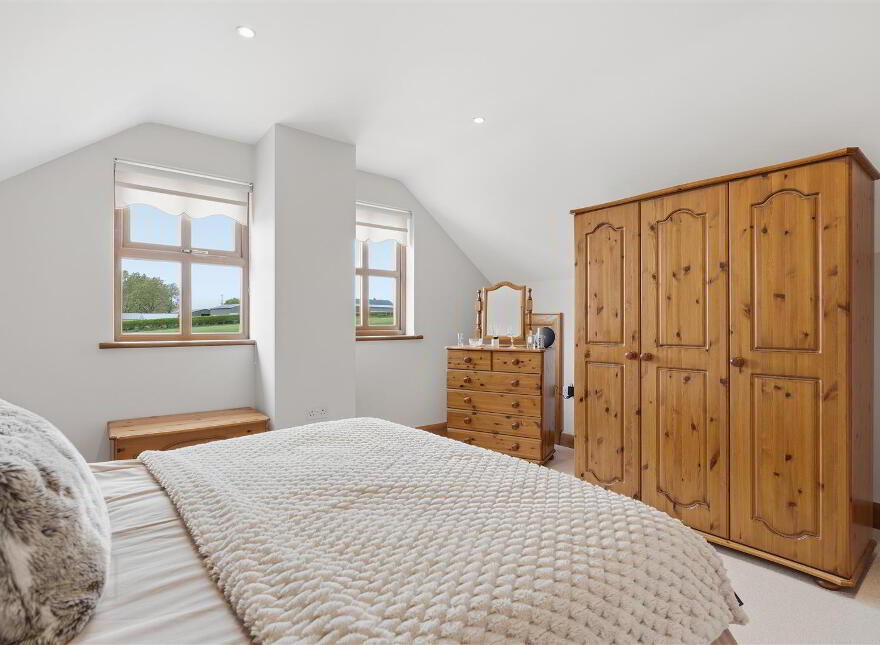 37B Killyless Road, Cullybackey, BT42 1HB