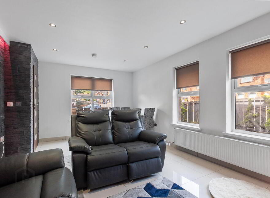 4 Wolfhill Manor, Belfast, BT14 8DE