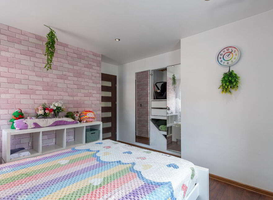 4 Wolfhill Manor, Belfast, BT14 8DE