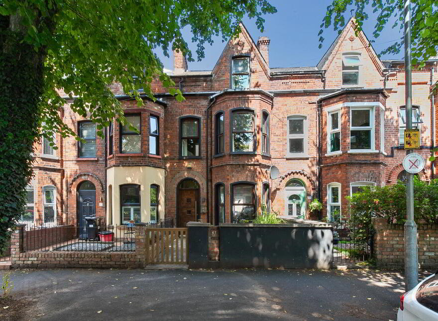 43 Rosemount Gardens, Belfast, BT15 5AG
