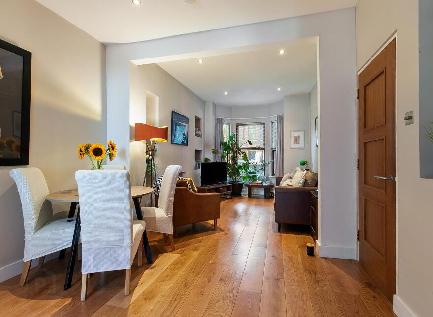 43 Rosemount Gardens, Belfast, BT15 5AG