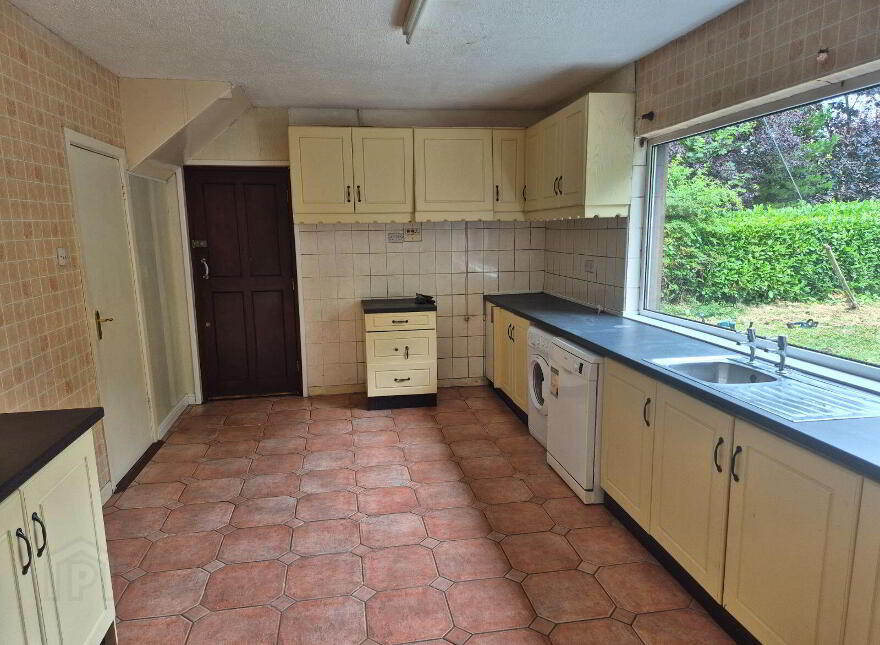 Ballybay Road, Carrickmacross, A81CD68