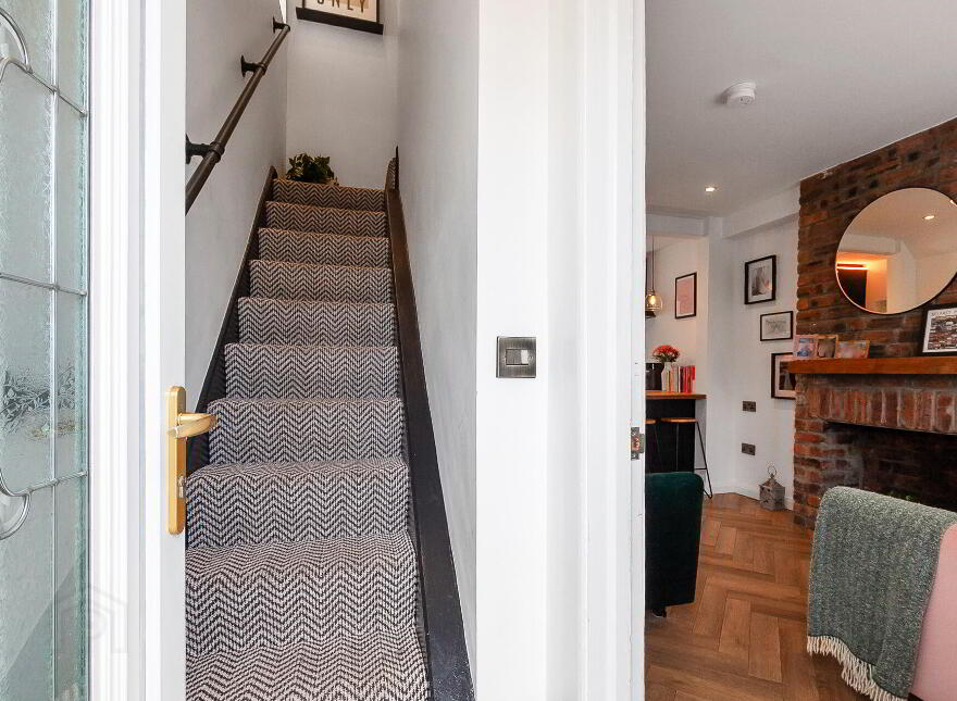 44 Dunraven Crescent, Belfast, BT5 5LE