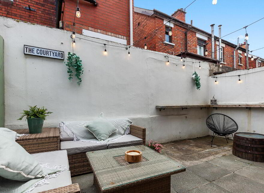 44 Dunraven Crescent, Belfast, BT5 5LE