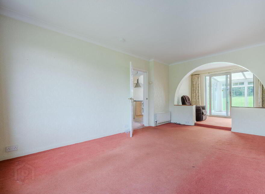 80 Glen Road, Castlereagh, Belfast, BT5 7LU