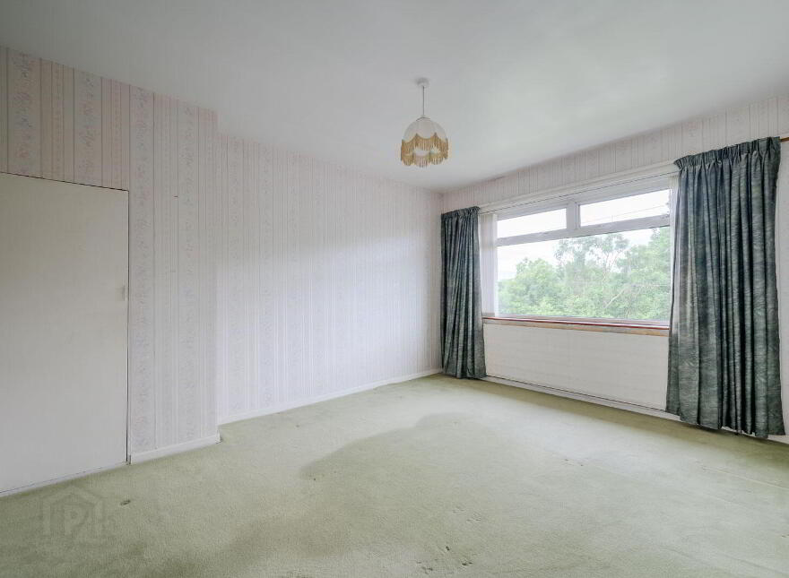 80 Glen Road, Castlereagh, Belfast, BT5 7LU
