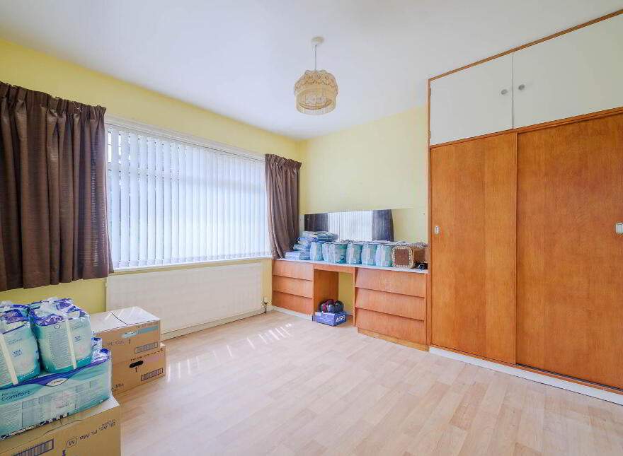 80 Glen Road, Castlereagh, Belfast, BT5 7LU