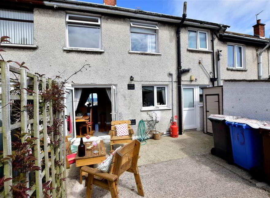 10 Main Street, Ballywalter, BT22 2PD