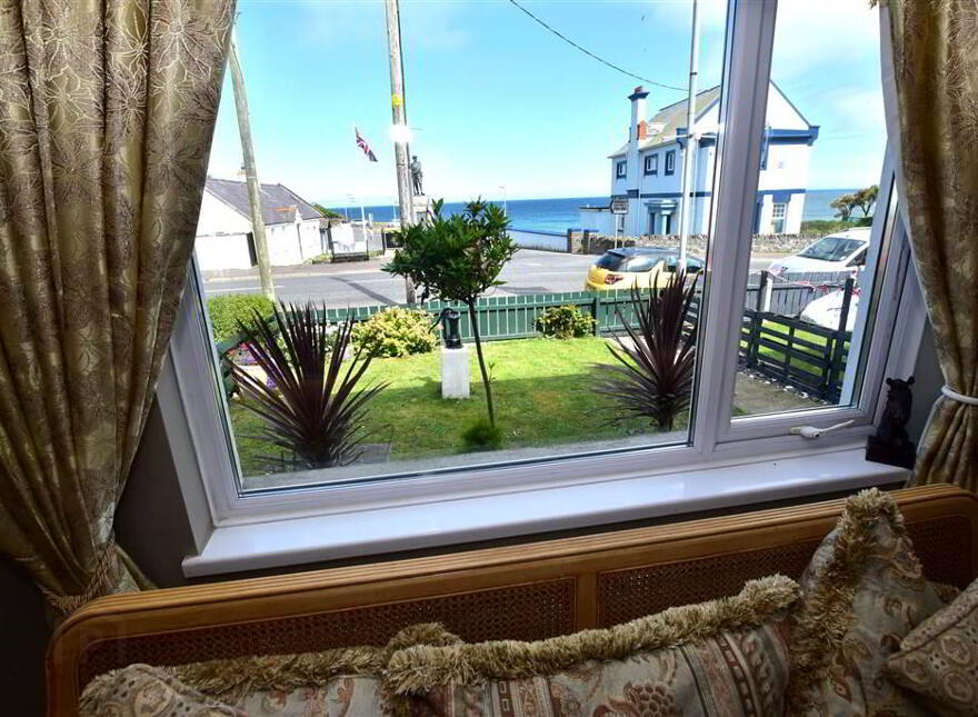 10 Main Street, Ballywalter, BT22 2PD