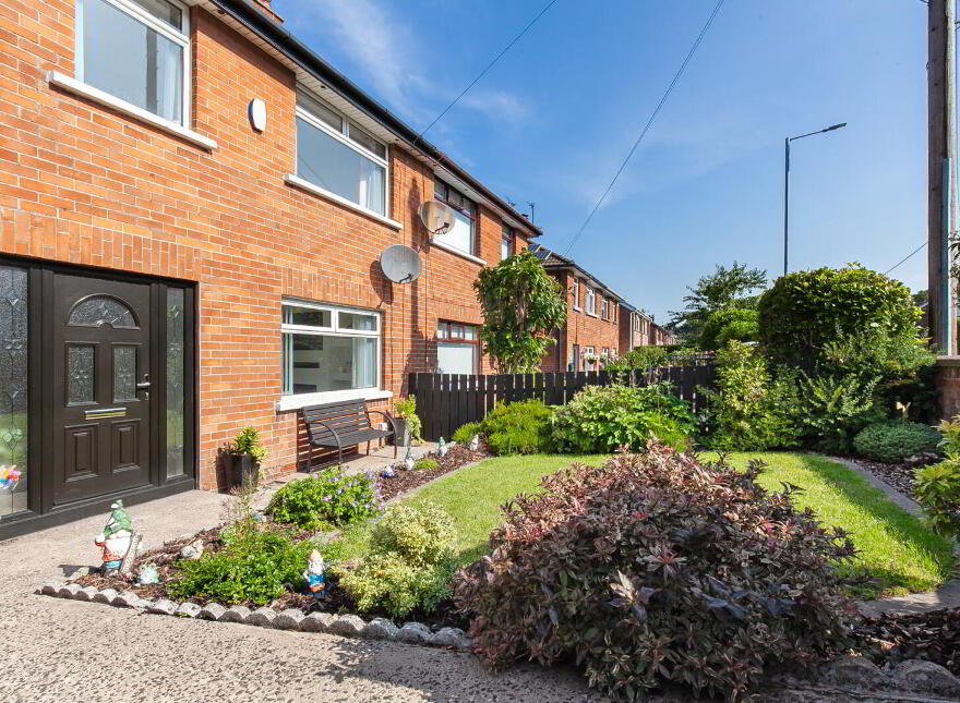 190 Carnmoney Road, Newtownabbey, BT36 6JX