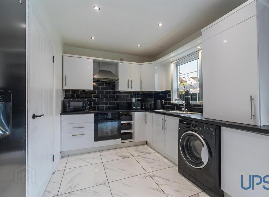 119 Mount Eagles Avenue, Stewartstown Road, Dunmurry, Belfast, BT17 0GN