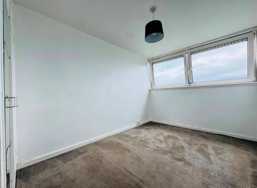 6d Beechwood House, Rush Park, Newtownabbey, BT37 9SF