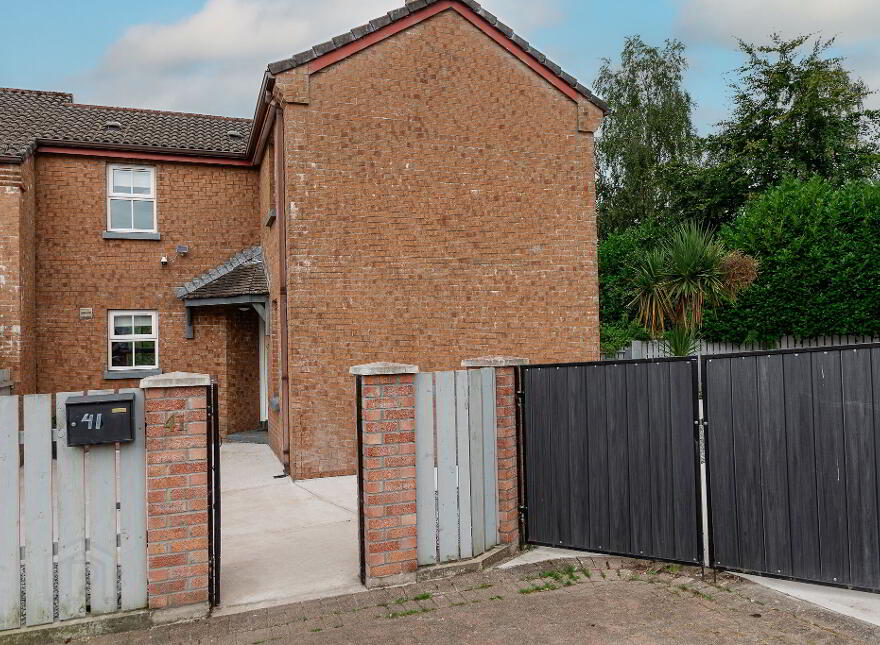 41 Innishmore Park, Coalisland, Dungannon, BT71 4RH