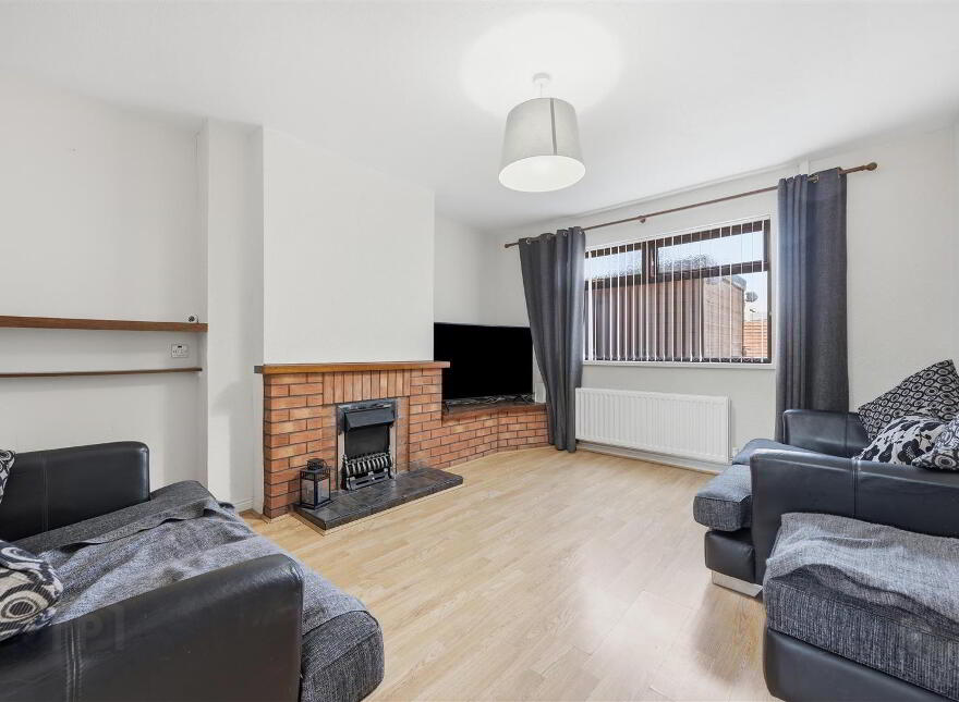 10 Clare Gardens, Newtownabbey, BT37 9BX