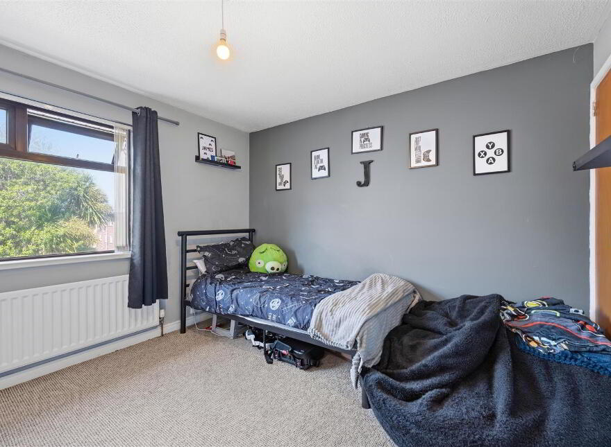 10 Clare Gardens, Newtownabbey, BT37 9BX