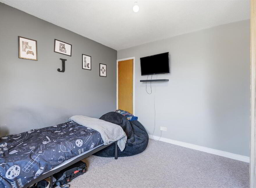 10 Clare Gardens, Newtownabbey, BT37 9BX