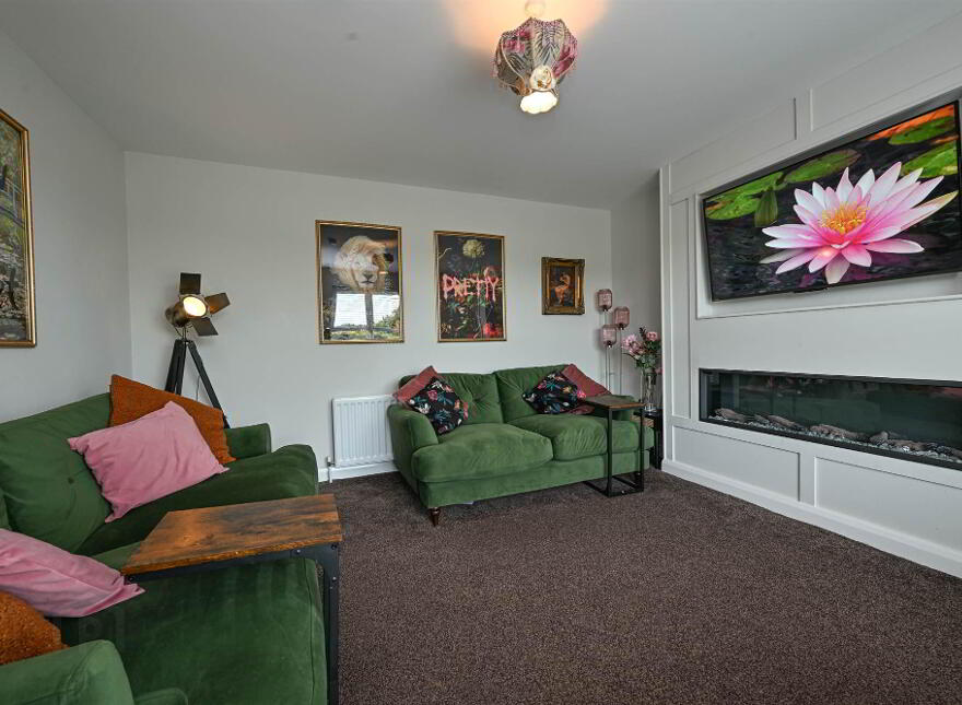 41 Saul Acre View, Downpatrick, BT30 6FX