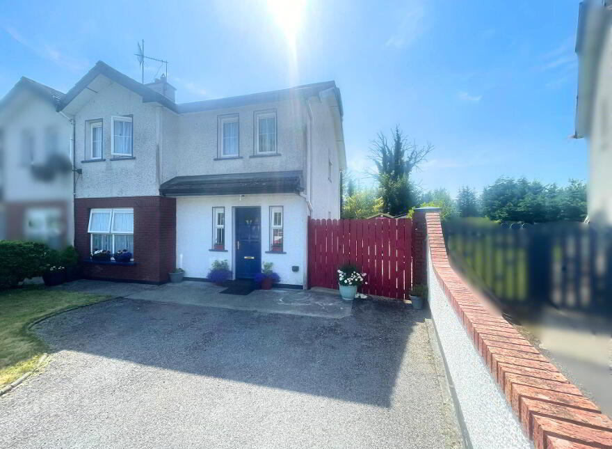 6 Springfield, Castlerea, F45C665