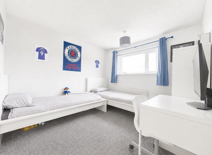 16 Windermere Road, Carrickfergus, BT38 7JR